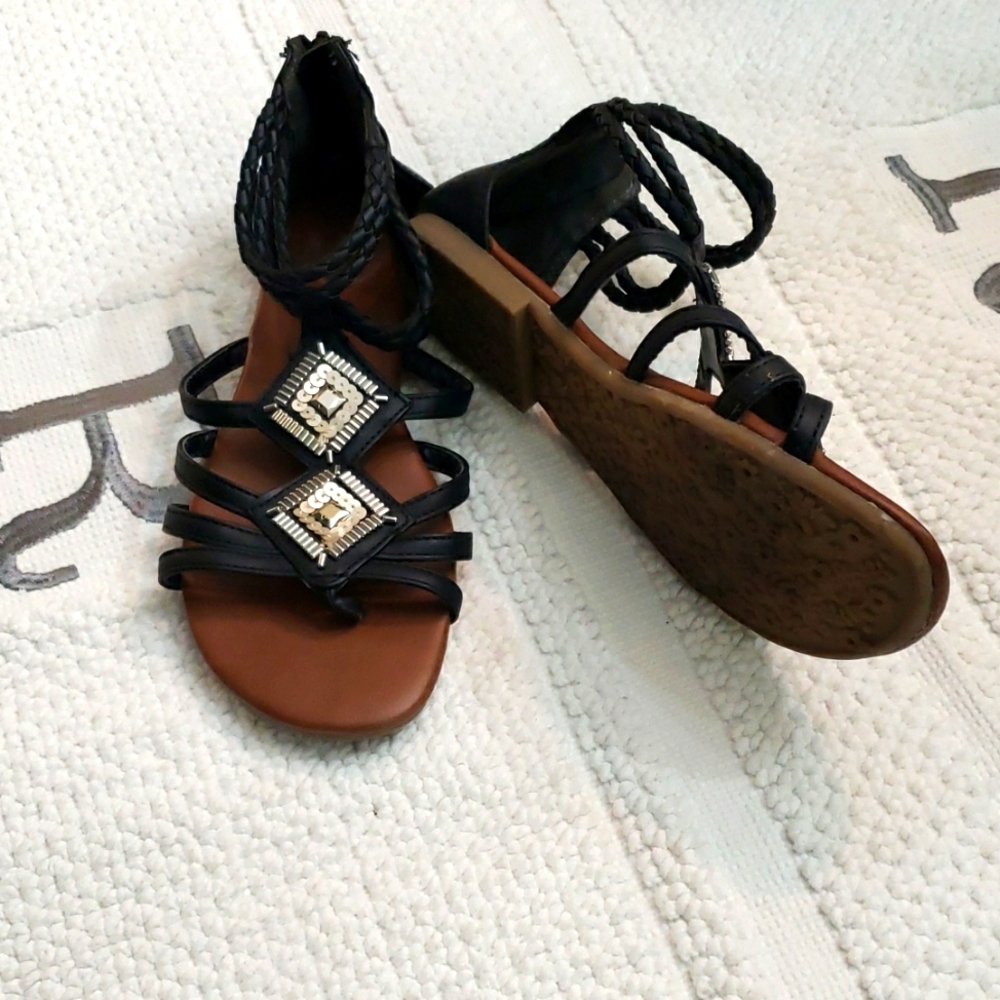 SO THONG SEQUINED GLADIATOR SANDAL